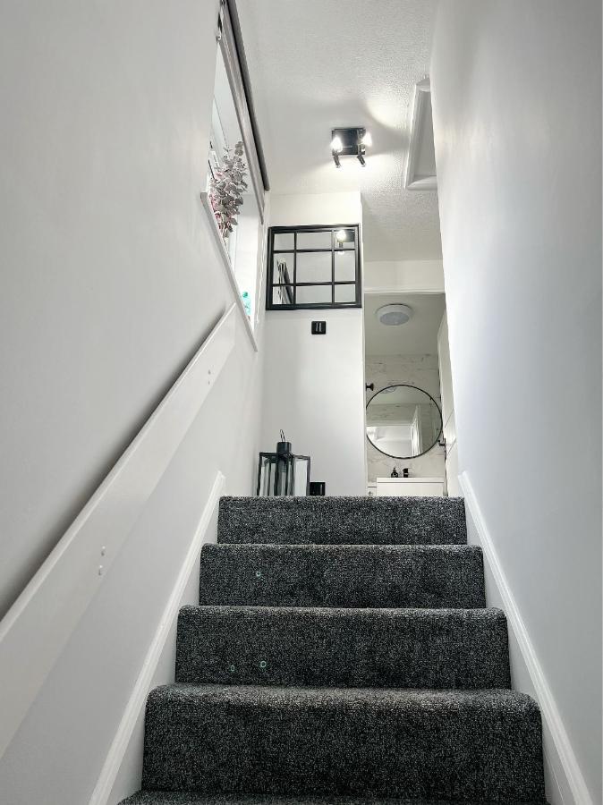 Stunning Apartment In Beckton With Private Entrance London Ngoại thất bức ảnh